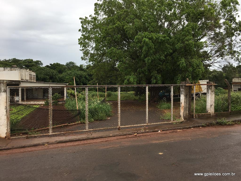 Um imóvel urbano, situado na cidade de C, localizado em Conceição Das Alagoas - MG