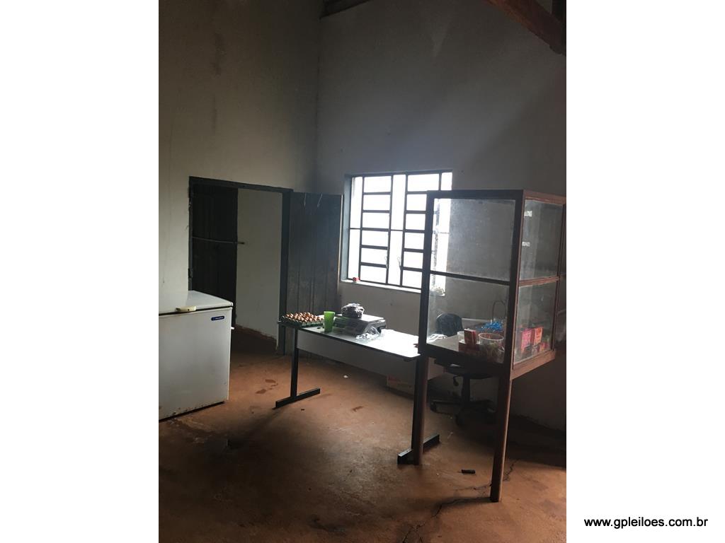 Um imóvel urbano, situado na cidade de C, localizado em Conceição Das Alagoas - MG