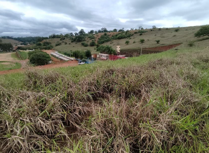 Terreno com 209,00m², Loteamento Demerva, localizado em Mutum - MG