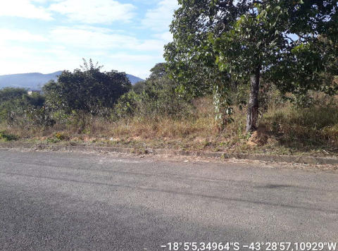 Imagem do imóvel Terreno com 531,00m² em Diamantina/MG