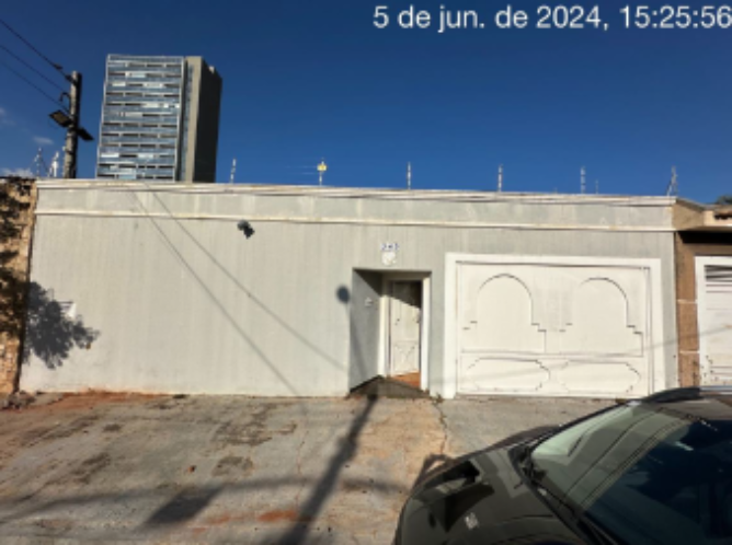 Imagem do imóvel Terreno compreendendo uma casa em Araçat