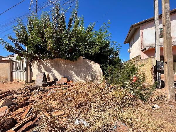Imagem do imóvel Casa, com aprox.: 67,8m², Bairro: JARDIM