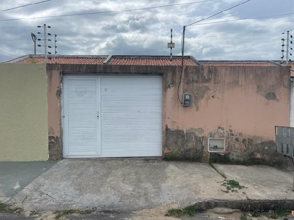 Imagem do imóvel Casa, com aprox.: 82,01m², Bairro: LAGOI