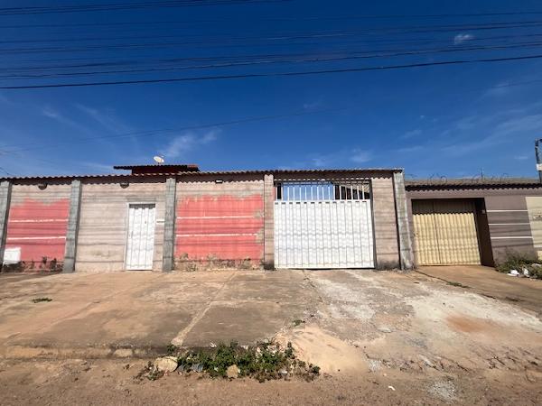 Imagem do imóvel Casa, com aprox.: 69,91m², Bairro: PARQU