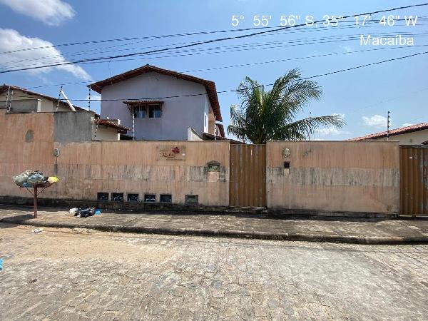 Imagem do imóvel Casa, com aprox.: 67,72m², Bairro: Barro