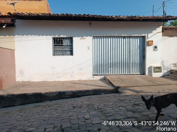 Imagem do imóvel Casa, com aprox.: 83,75m², Bairro: CURAD
