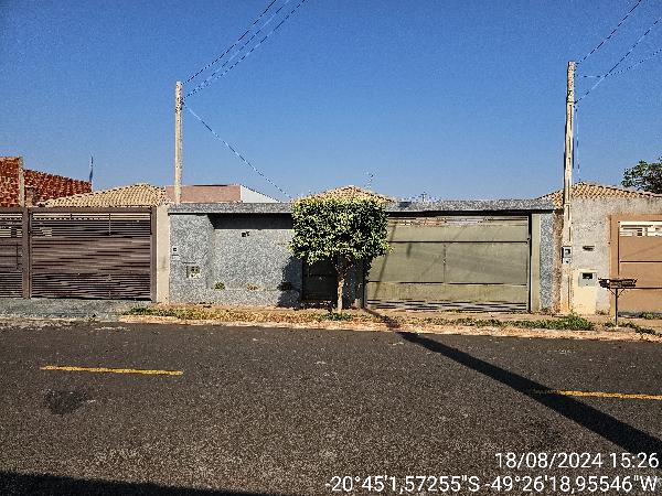 Imagem do imóvel Casa, com aprox.: 45,47m², Bairro: PARQU