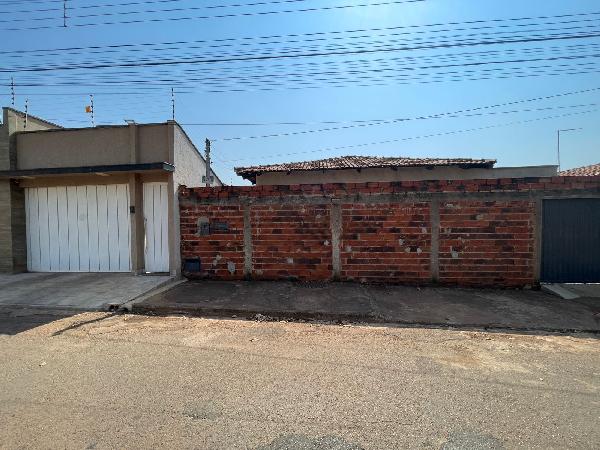 Imagem do imóvel Casa, com aprox.: 174,67m², Bairro: SETO