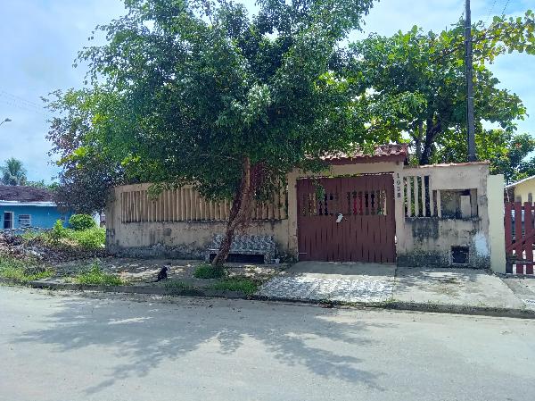 Imagem do imóvel Casa, com aprox.: 143,93m², Bairro: BALN