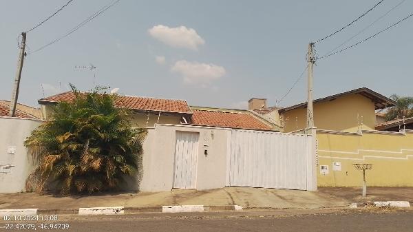 Imagem do imóvel Casa, com aprox.: 120m², Bairro: JARDIM