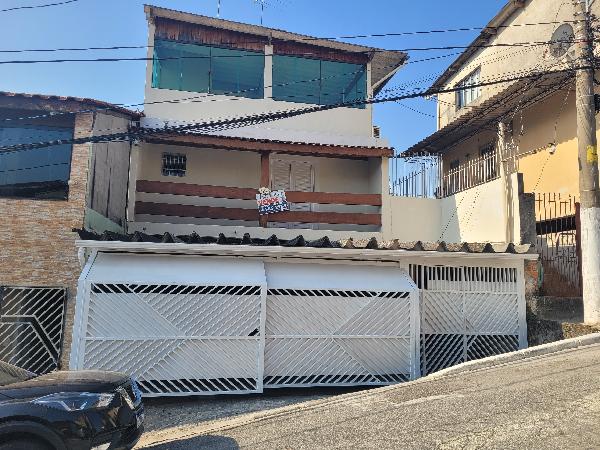 Imagem do imóvel Casa, com aprox.: 219m², Bairro: VILA FR