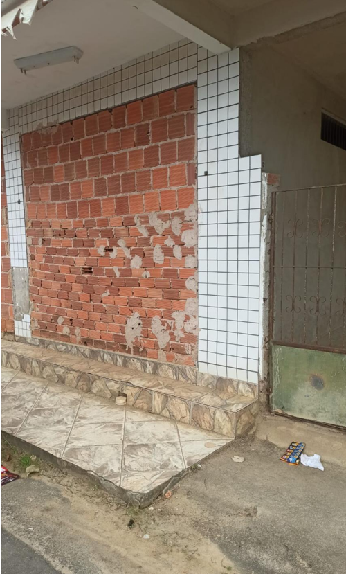 Imóvel construído sobre um lote de terre, localizado em Goianá - MG