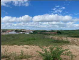 Terreno com 1.470 m² no Conjunto Lauro M, localizado em Campo Redondo - RN