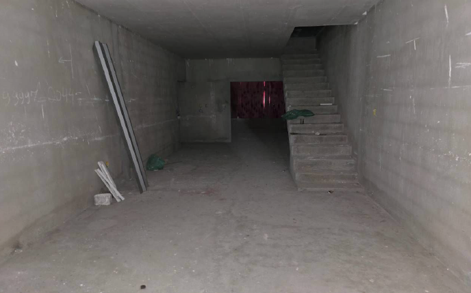 Casa com 320m² de área construida em Pit, localizado em Pitangui - MG