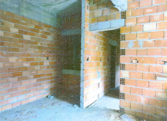 Lote de 1.163,00m² compreendendo uma cas, localizado em Pitangui - MG