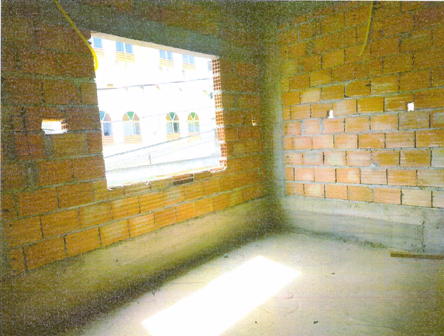 Lote de 1.163,00m² compreendendo uma cas, localizado em Pitangui - MG