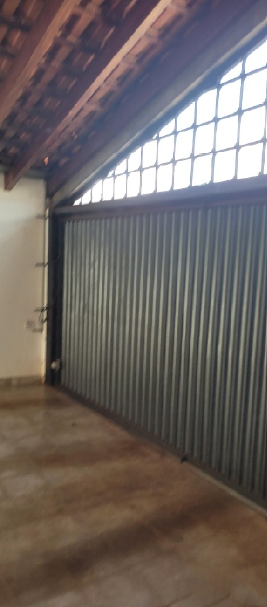 Casa com aprox. 241,95m² na Rua Marechal, localizado em Ituverava - SP